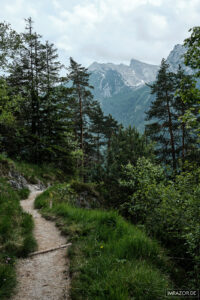 Wanderweg zum Hintersee